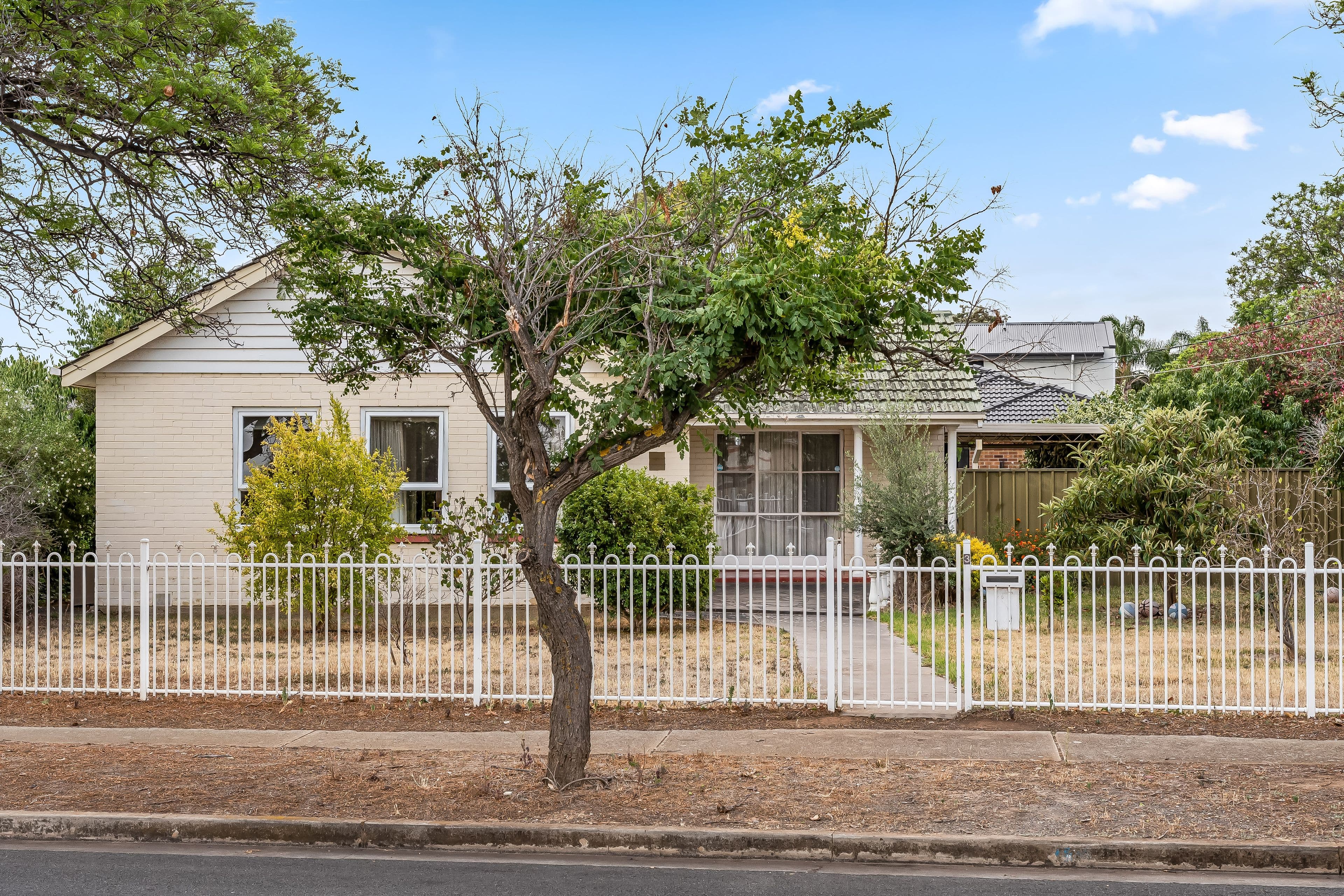 3 Masters Avenue, Oaklands Park SA 5046, Oaklands Park - Thumbnail 2