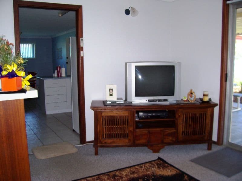 13 Hakea Street, TARCOOLA BEACH WA 6530, Tarcoola Beach - Thumbnail 5