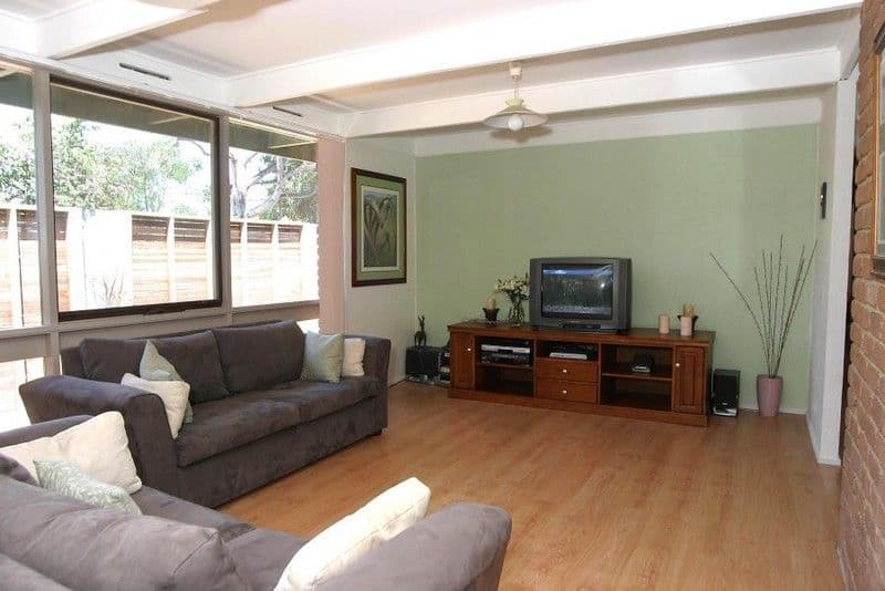 34 Crestdale Road, WANTIRNA VIC 3152, Wantirna - Thumbnail 2