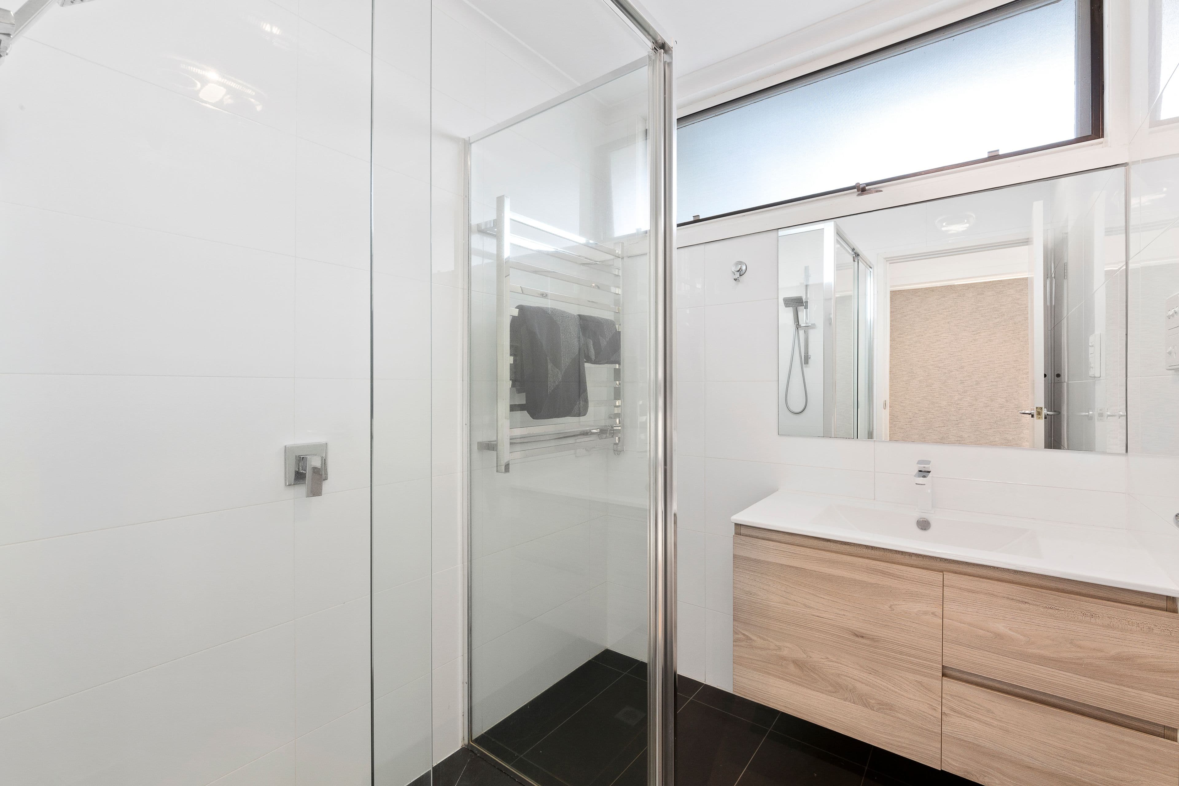 84 Fleetwood Crescent, Frankston South VIC 3199, Frankston South - Thumbnail 4