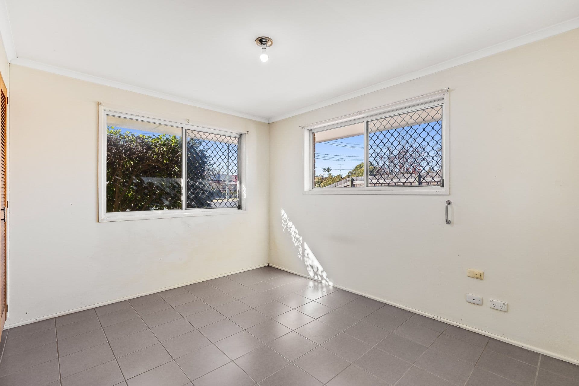 509 Greenwattle Street, Glenvale QLD 4350, Glenvale - Thumbnail 7