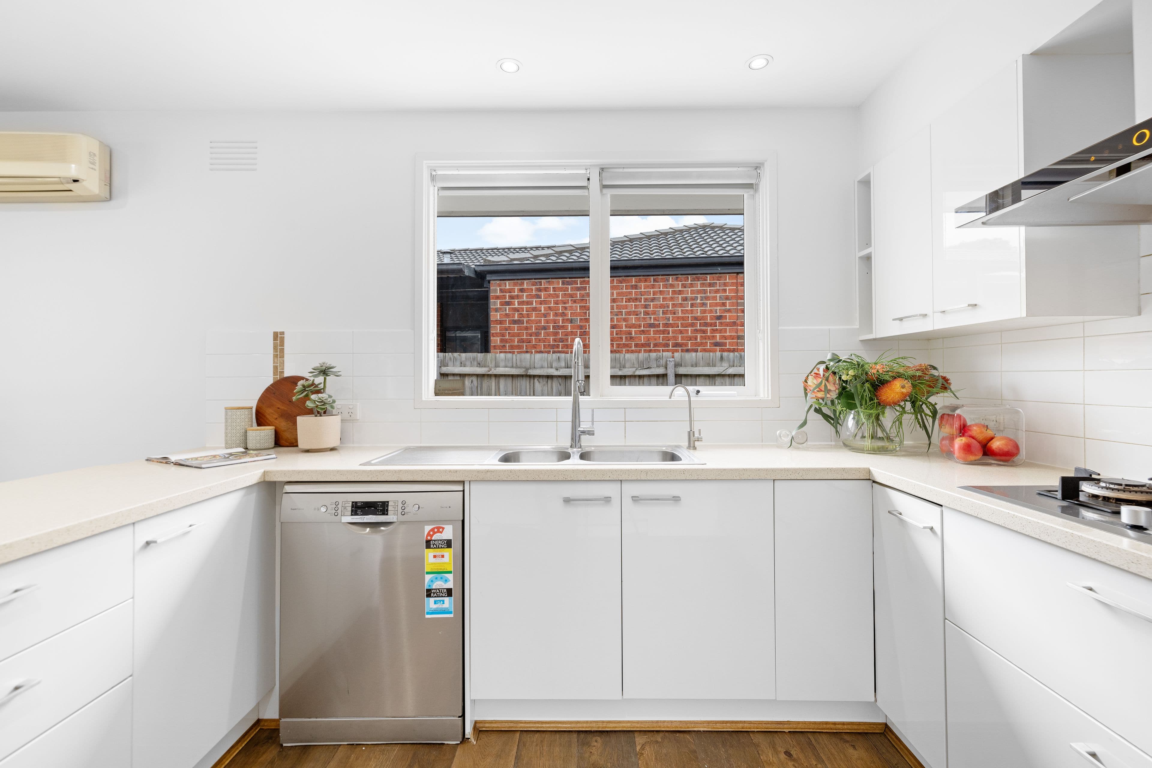 123 Allister Avenue, Knoxfield VIC 3180, Knoxfield - Thumbnail 3