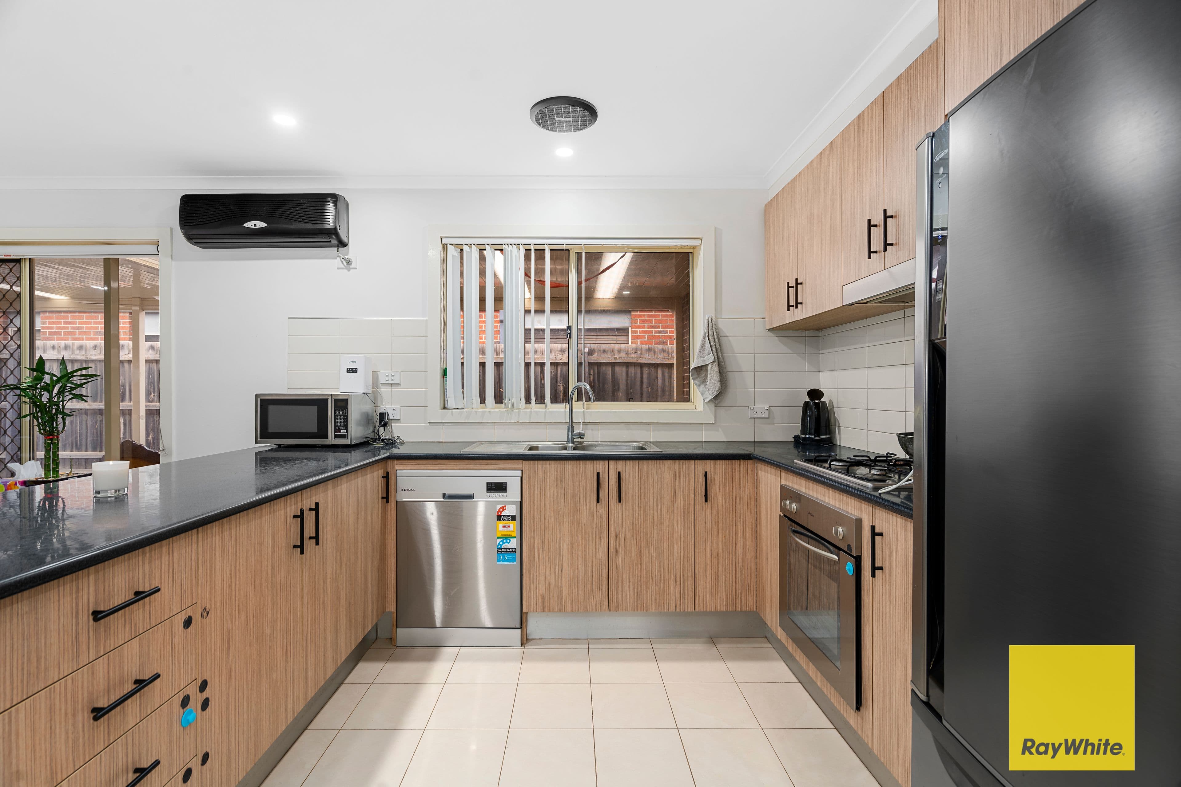 4 Indigo Court, Tarneit VIC 3029, Tarneit - Thumbnail 8