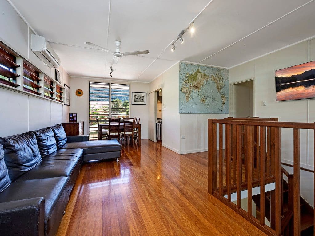 210 Greenslopes Street, Edge Hill QLD 4870, Edge Hill - Thumbnail 3
