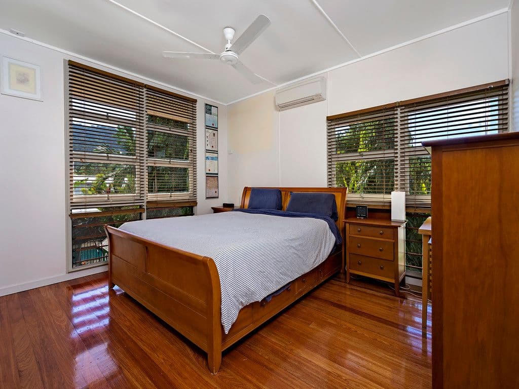 210 Greenslopes Street, Edge Hill QLD 4870, Edge Hill - Thumbnail 6