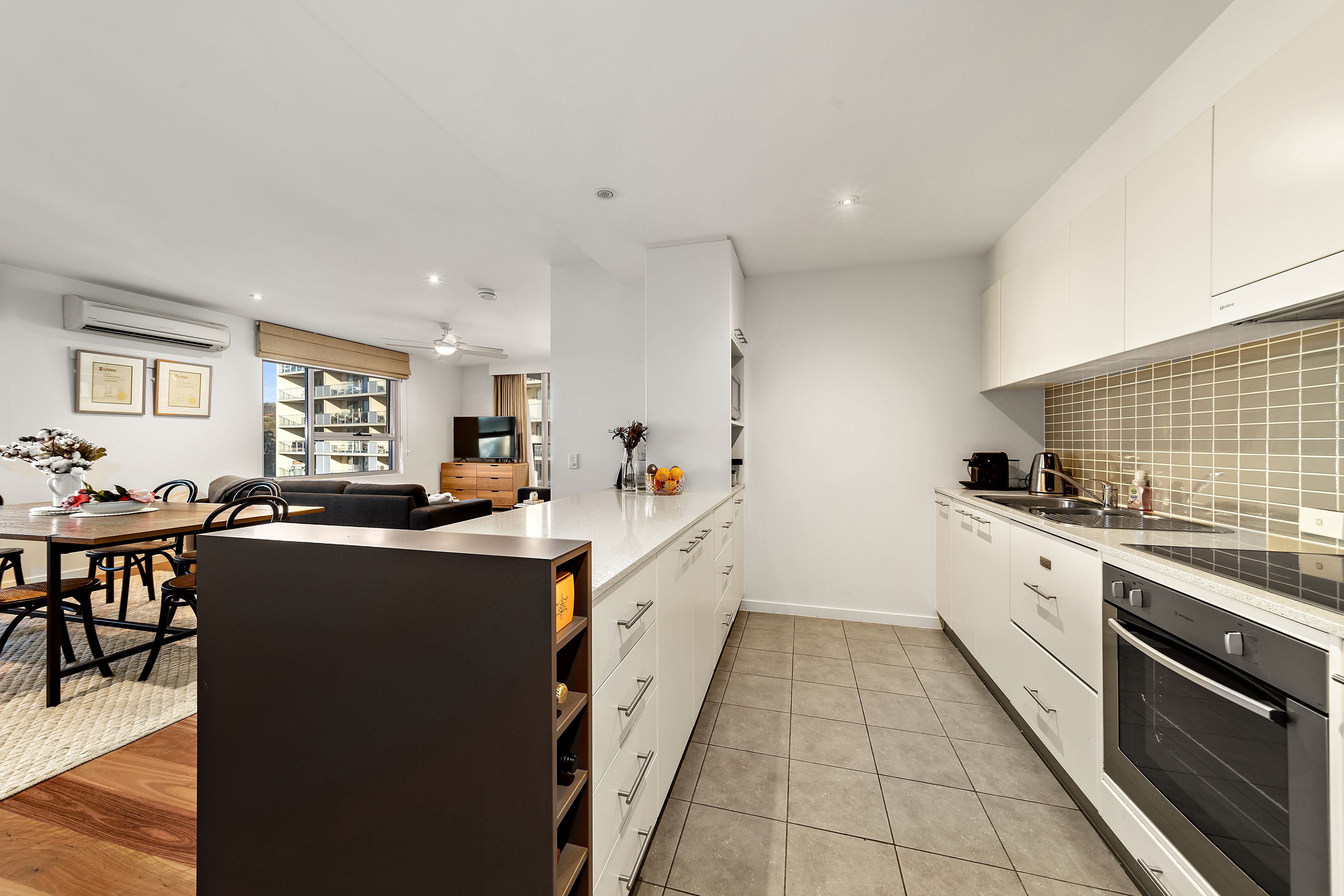 98 Corinna Street, Phillip ACT 2606, Phillip - Thumbnail 2