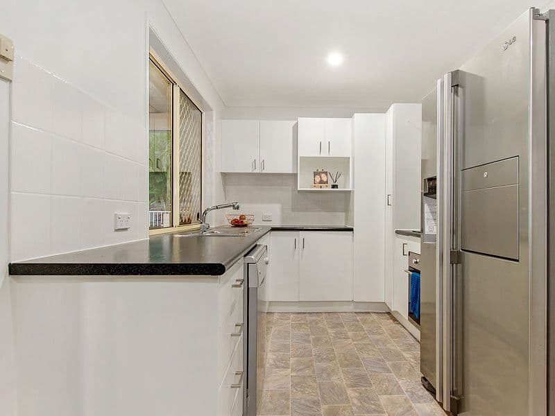 23 Pinemount Crescent, Oxenford QLD 4210, Oxenford - Thumbnail 7