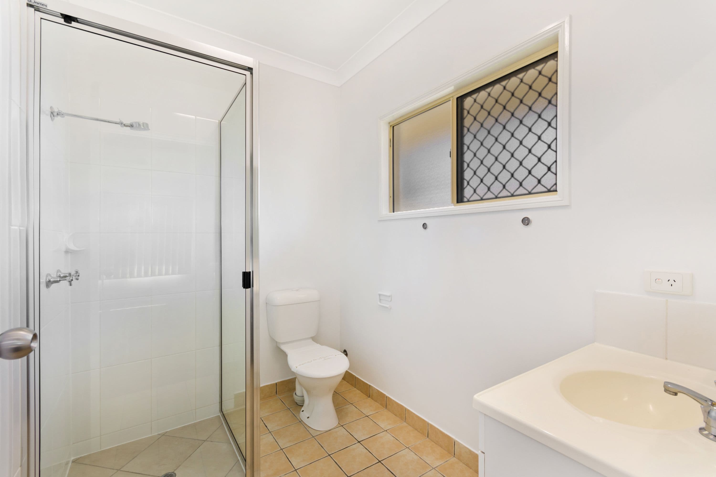 8 Daytona Drive, Kirwan QLD 4817, Kirwan - Thumbnail 6