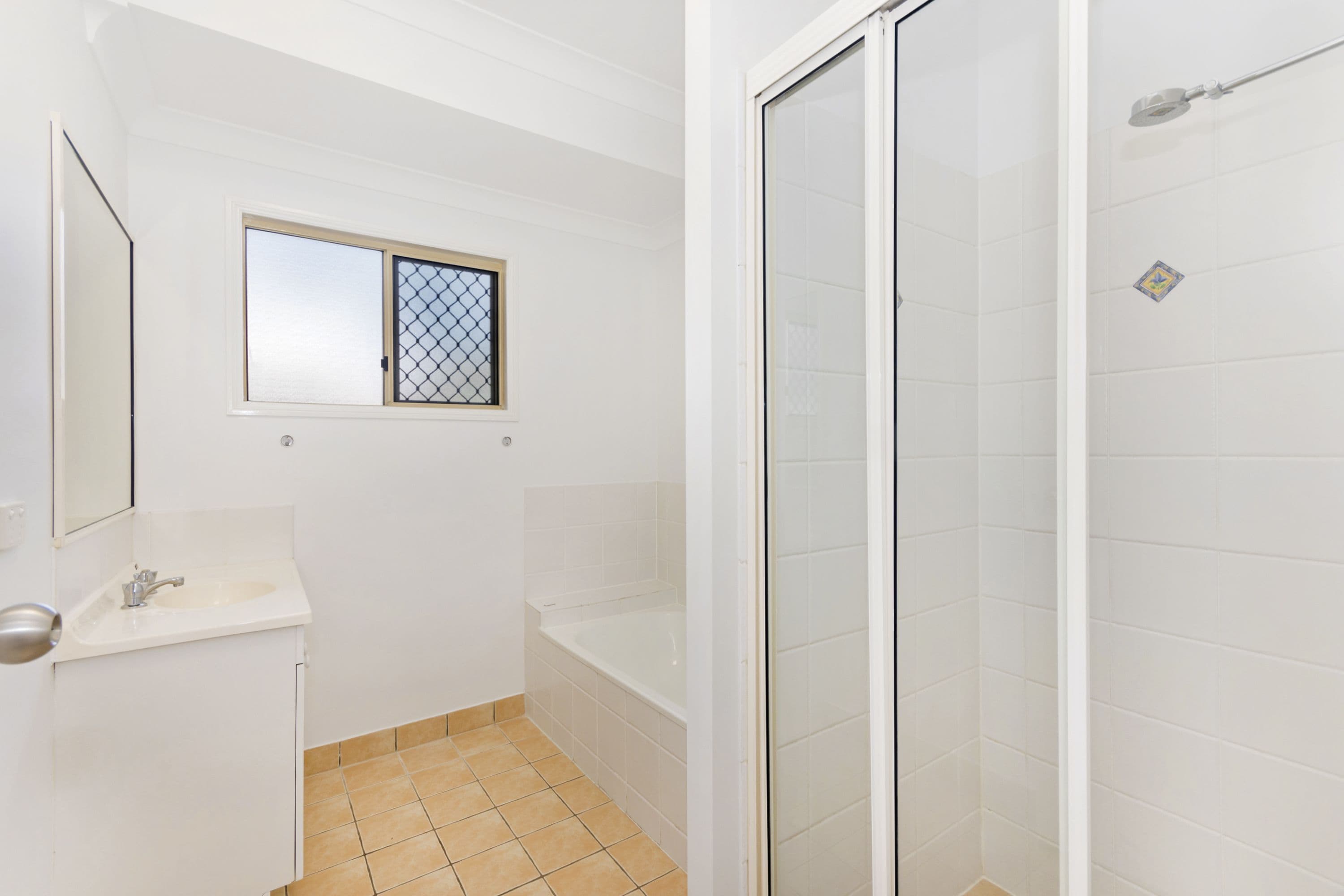 8 Daytona Drive, Kirwan QLD 4817, Kirwan - Thumbnail 7