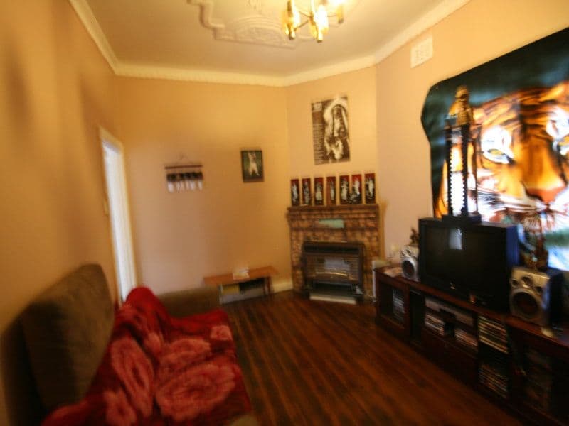 130 Rupert Street, WEST FOOTSCRAY VIC 3012, West Footscray - Thumbnail 5