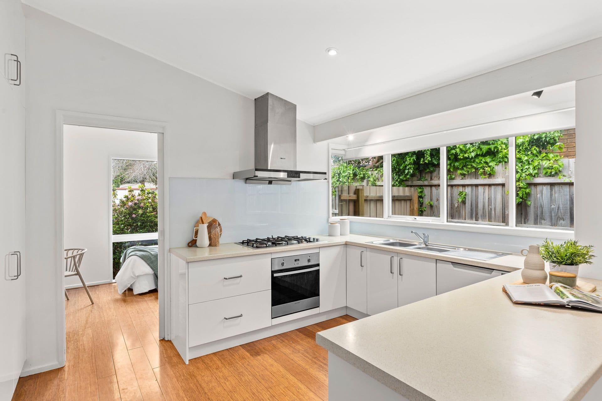 13 Darnley Court, Rowville VIC 3178, Rowville - Thumbnail 4