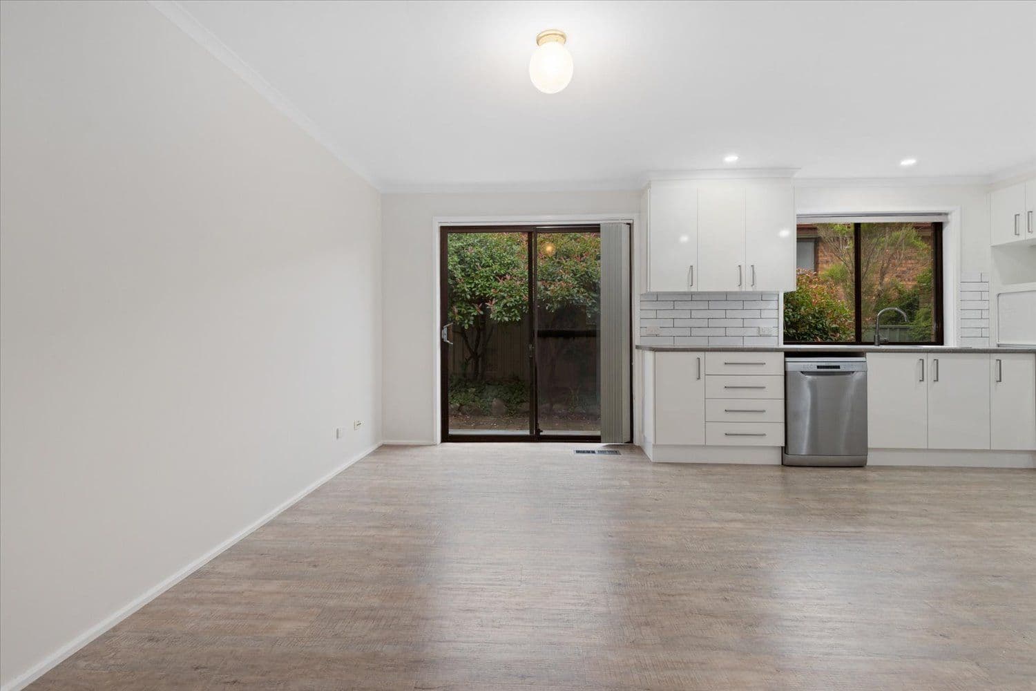 4 Turner Street, Goulburn NSW 2580, Goulburn - Thumbnail 3