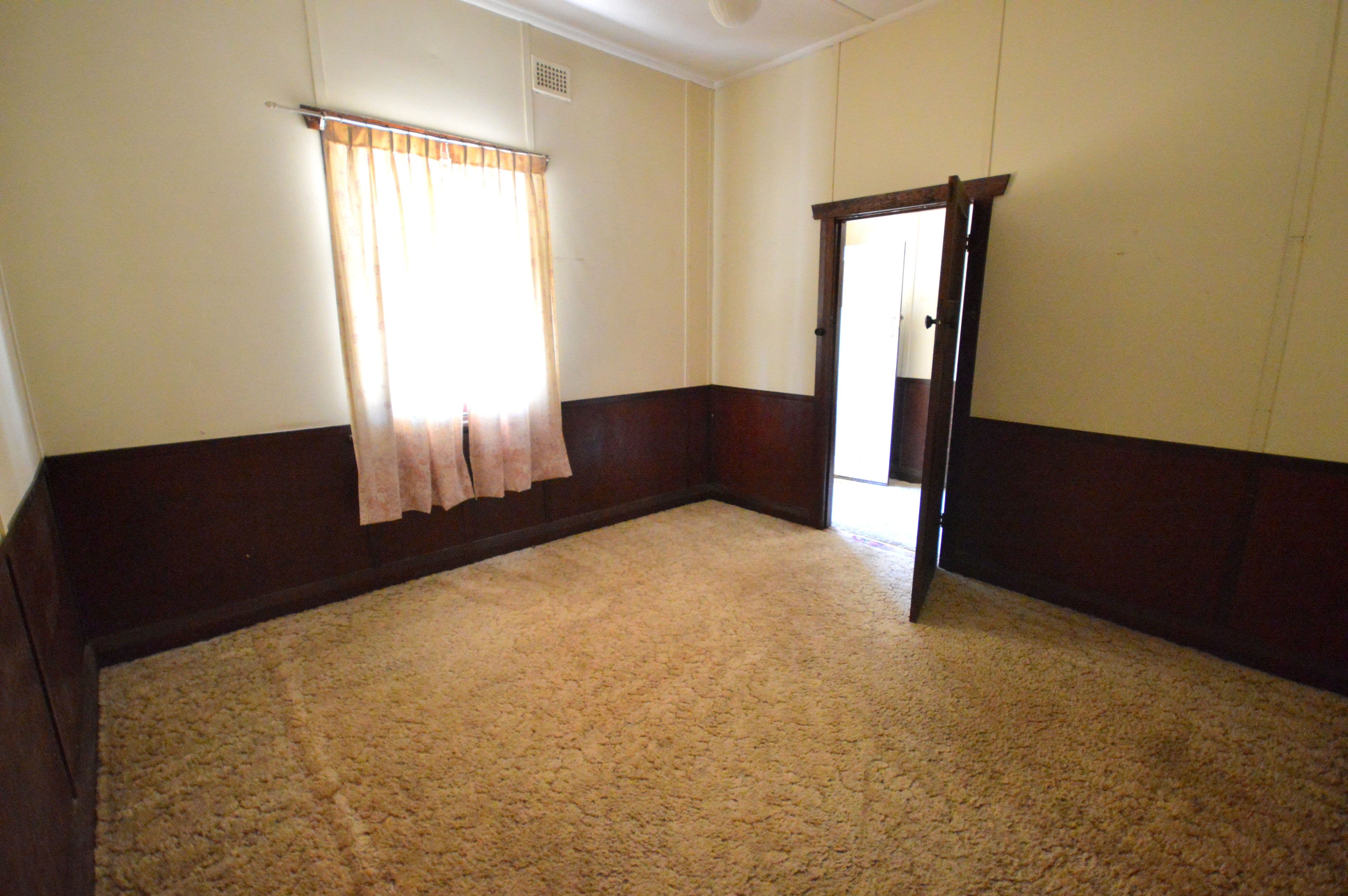 62 Lachlan Street, Cowra - Thumbnail 4