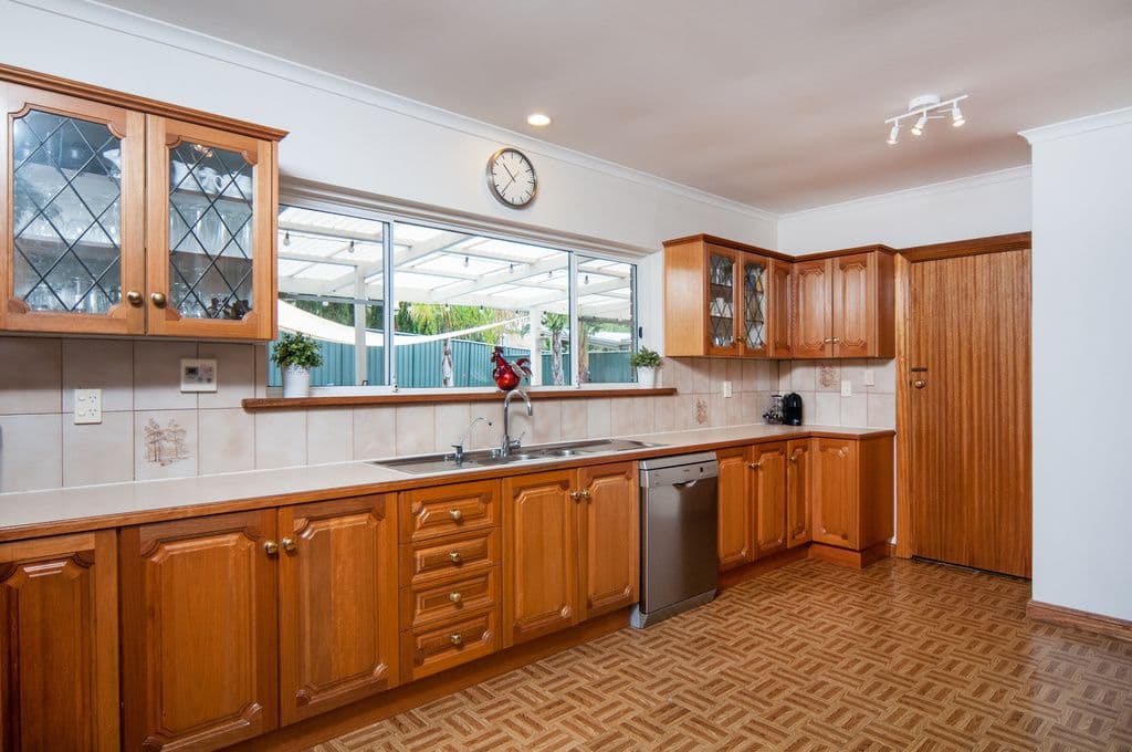 26 Daveys Road, FLAGSTAFF HILL SA 5159, Flagstaff Hill - Thumbnail 3
