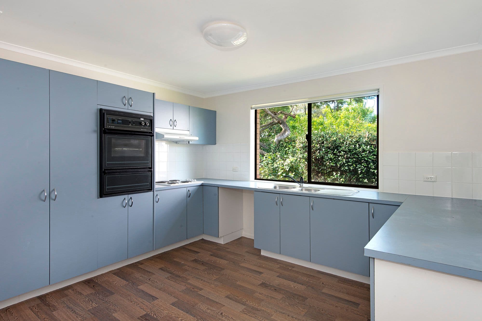 90 Newman Avenue, Camp Hill QLD 4152, Camp Hill - Thumbnail 2