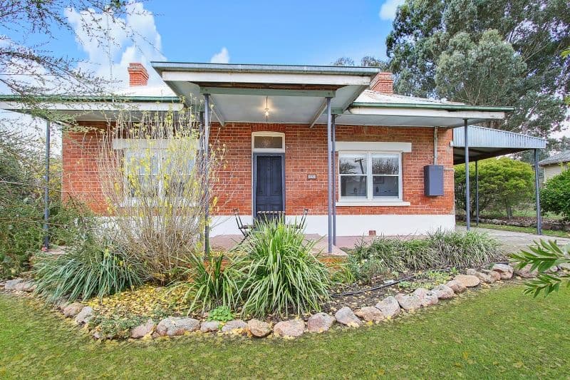 9 Jardine Street, Corryong VIC 3707, Corryong - Image 1
