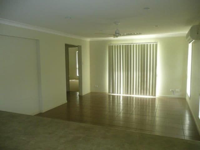 28 Lake Manchester Street, LOGAN RESERVE QLD 4133, Logan Reserve - Thumbnail 6