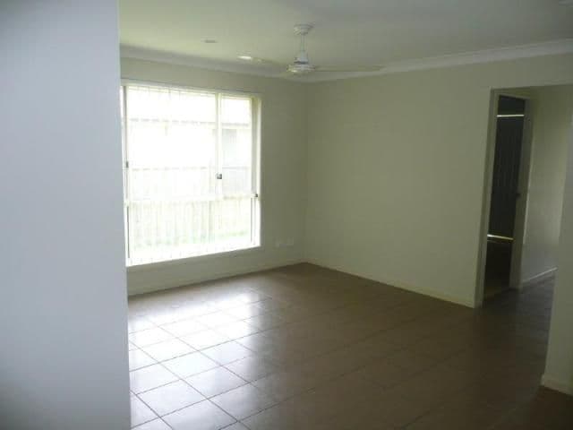 28 Lake Manchester Street, LOGAN RESERVE QLD 4133, Logan Reserve - Thumbnail 7