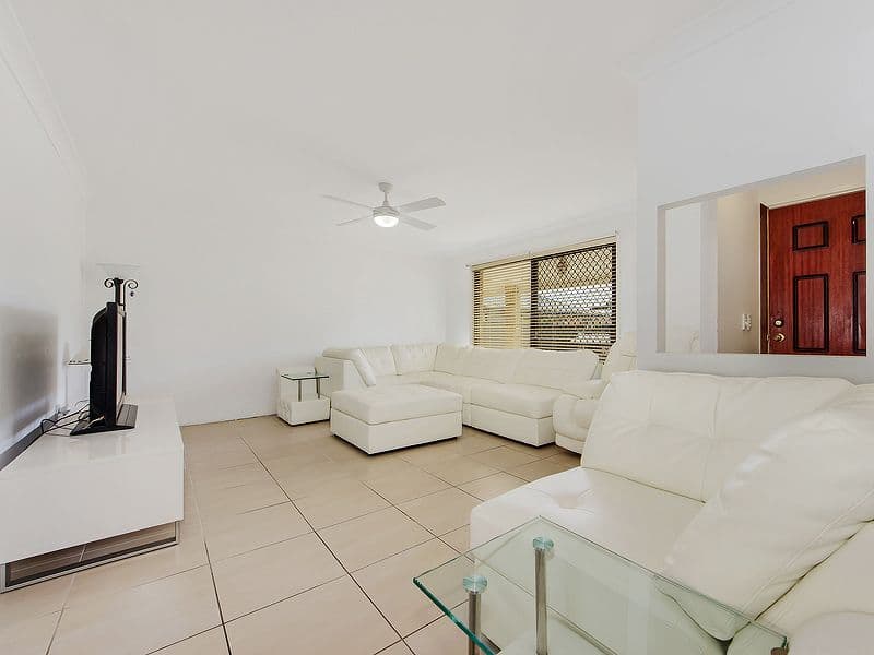 8 Minden Crescent, Helensvale QLD 4212, Helensvale - Thumbnail 4
