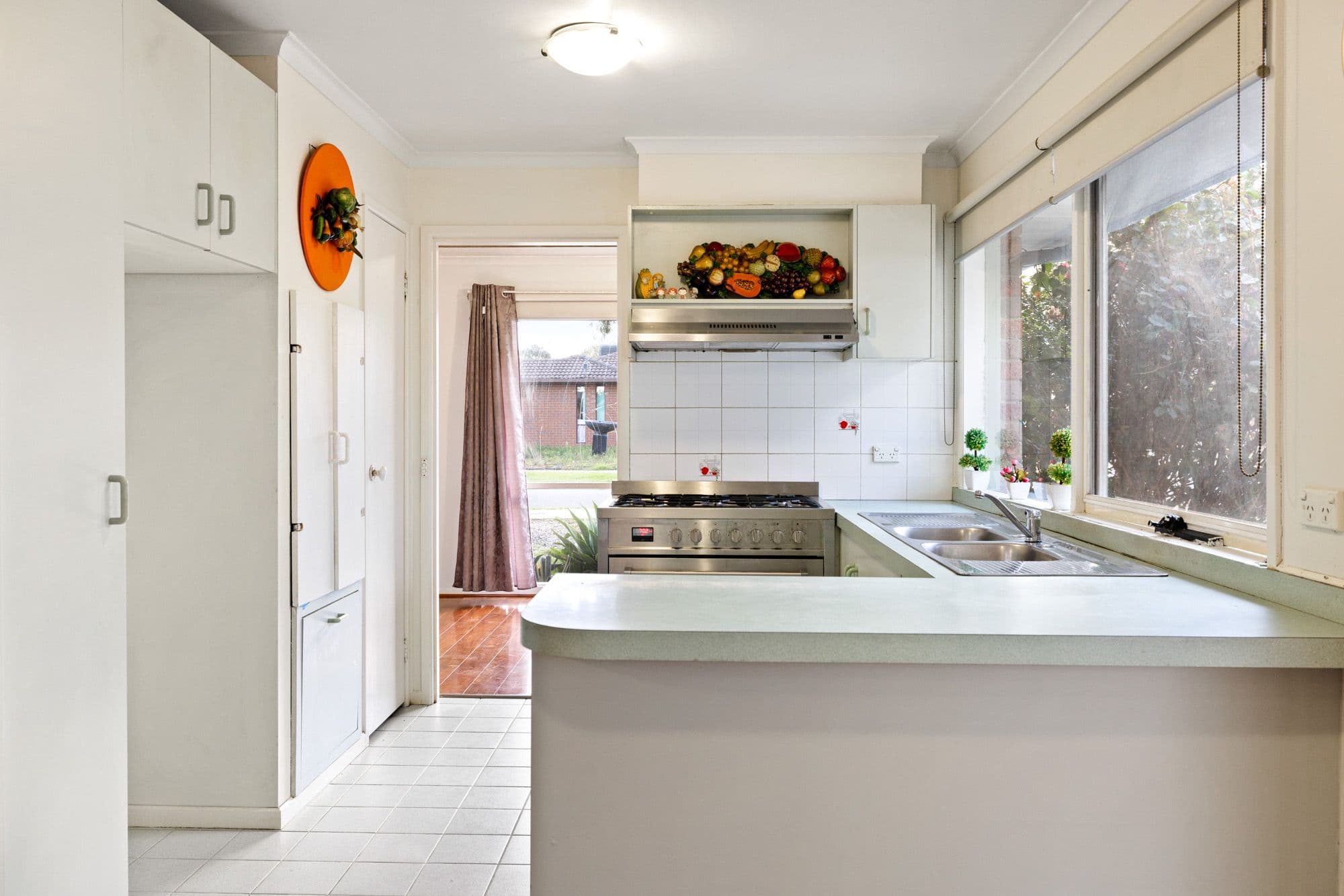16 Kathleen Crescent, Hoppers Crossing VIC 3029, Hoppers Crossing - Thumbnail 3