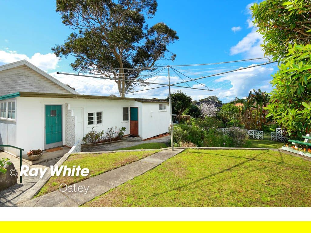 No. 15 Lime Kiln Road, LUGARNO NSW 2210, Lugarno - Thumbnail 2