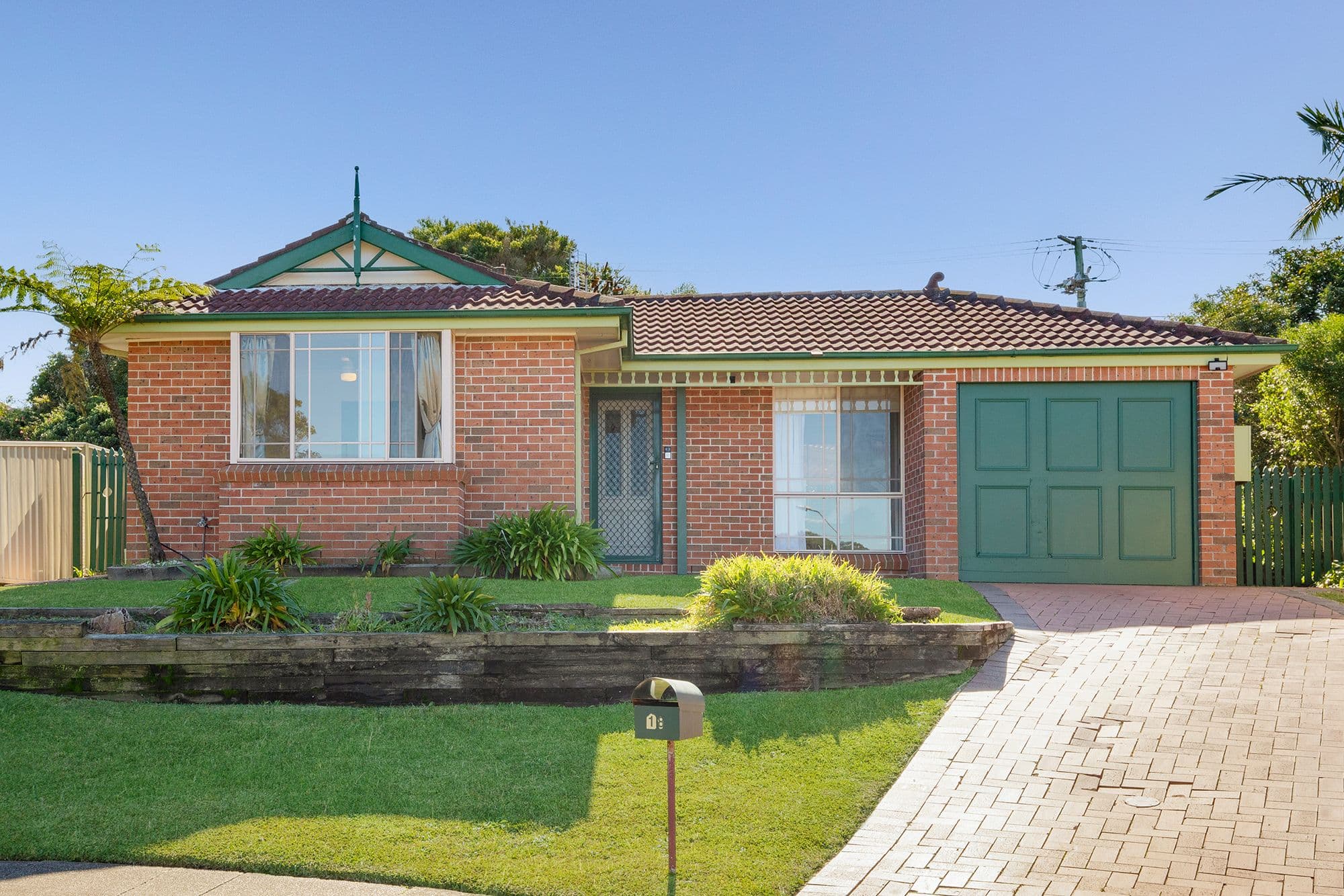 18 Angophora Close, Mount Hutton NSW 2290, Mount Hutton - Image 1