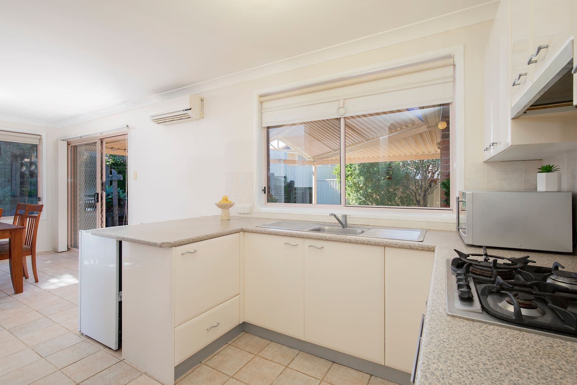 18 Angophora Close, Mount Hutton NSW 2290, Mount Hutton - Thumbnail 4