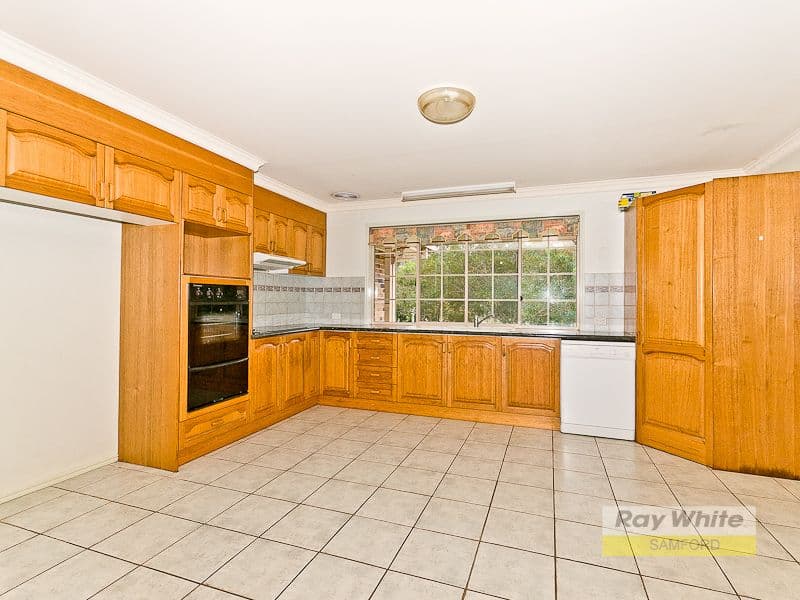 19 Greenwood Crescent, SAMFORD VALLEY QLD 4520, Samford Valley - Thumbnail 4