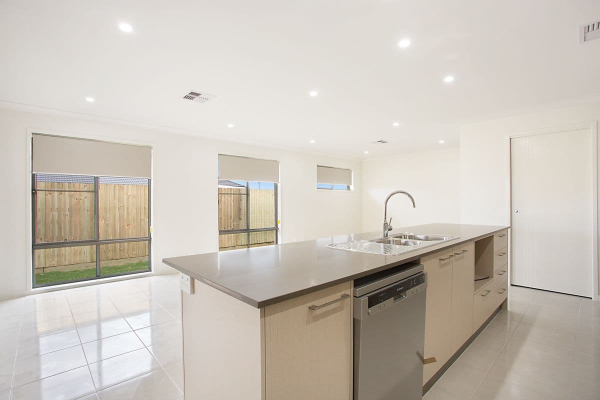 32 Graham Street, Mango Hill QLD 4509, Mango Hill - Thumbnail 6