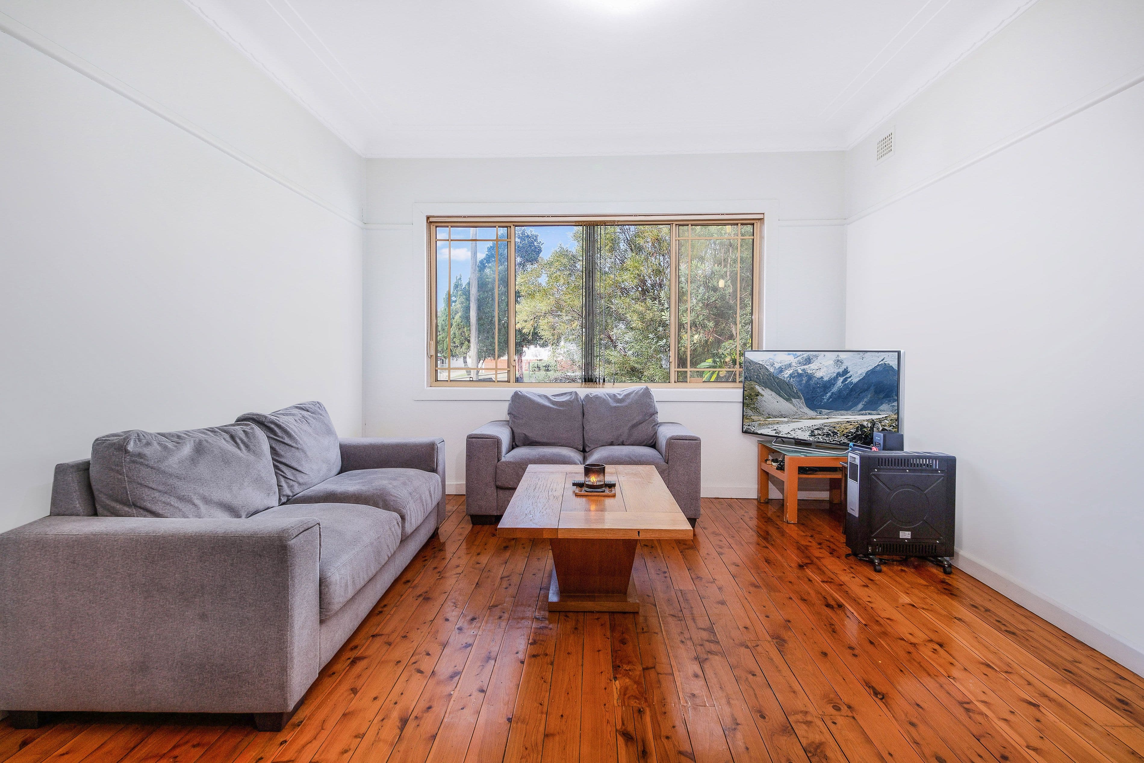 14 Vista Crescent, Chester Hill NSW 2162, Chester Hill - Thumbnail 2