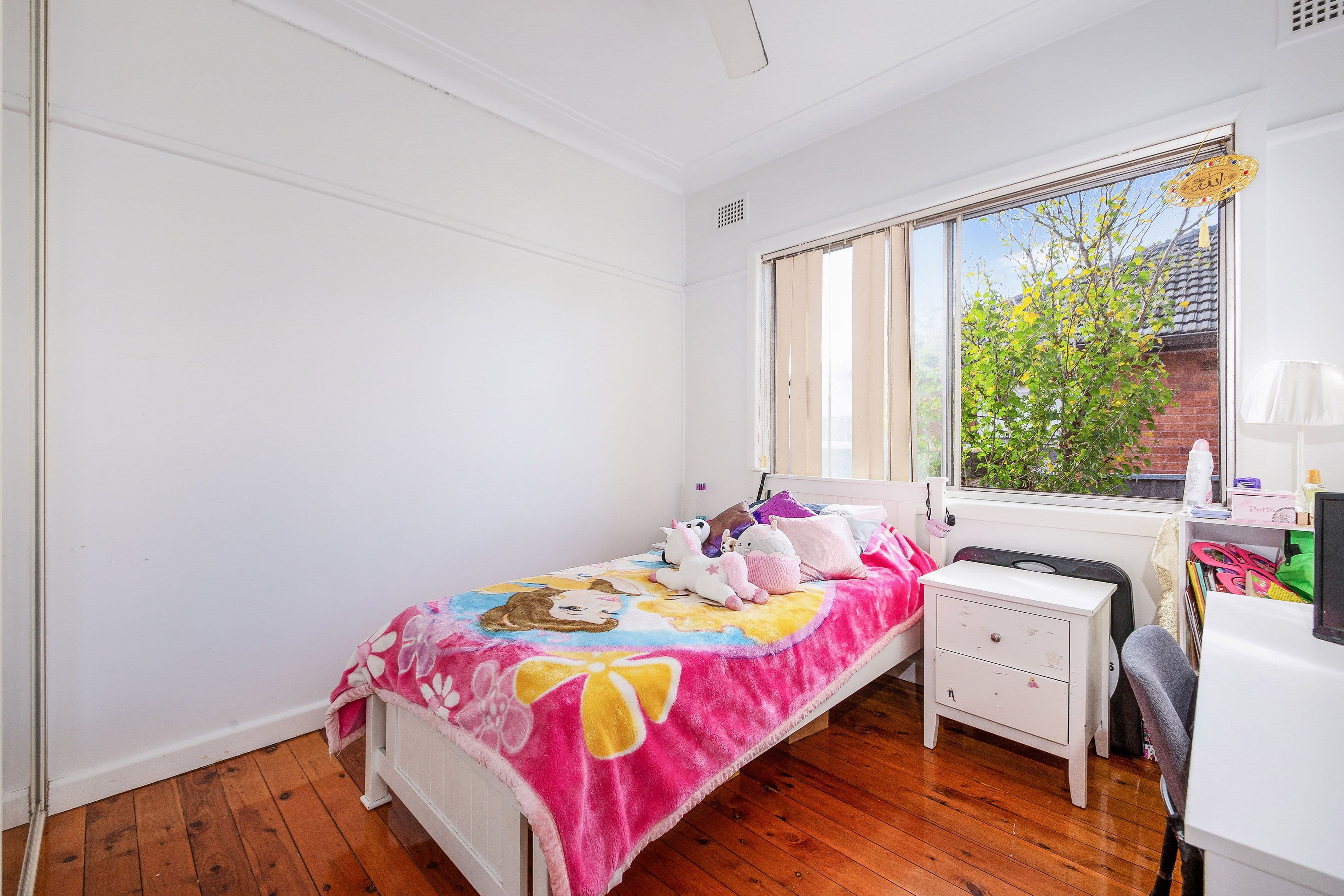 14 Vista Crescent, Chester Hill NSW 2162, Chester Hill - Thumbnail 5
