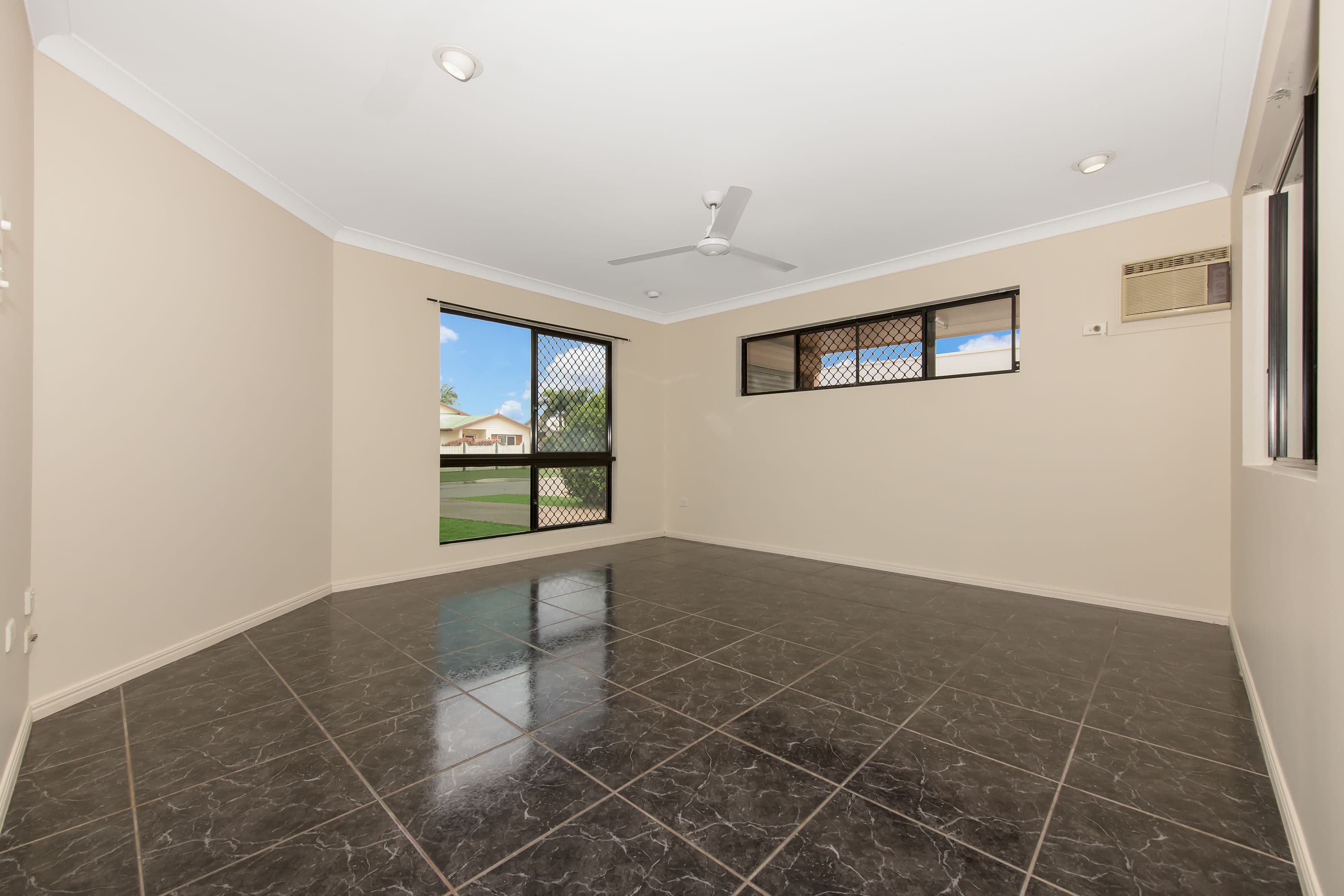 4 Lappin Place, Kirwan QLD 4817, Kirwan - Thumbnail 3