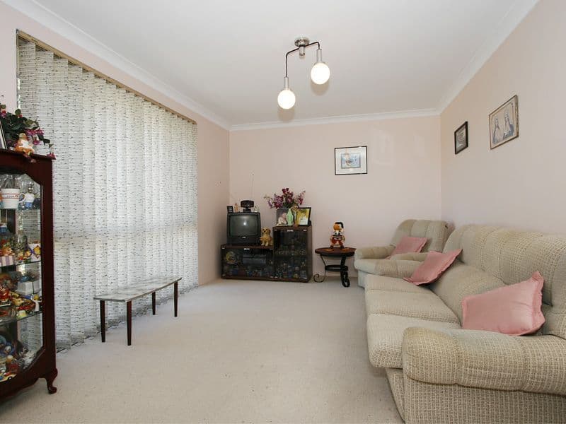 20 Swingler Way, GOSNELLS WA 6110, Gosnells - Thumbnail 2