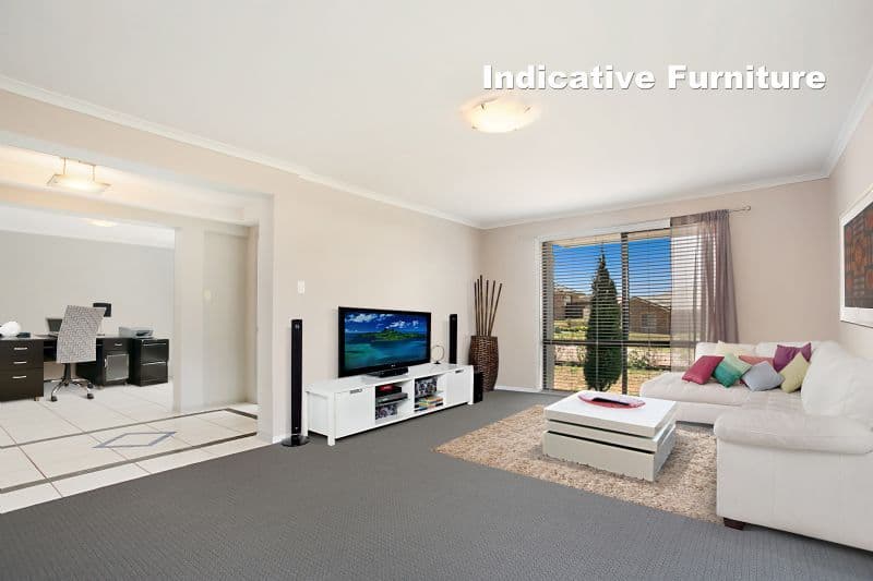 39 Pyalla Avenue, ABERGLASSLYN NSW 2320, Aberglasslyn - Thumbnail 2