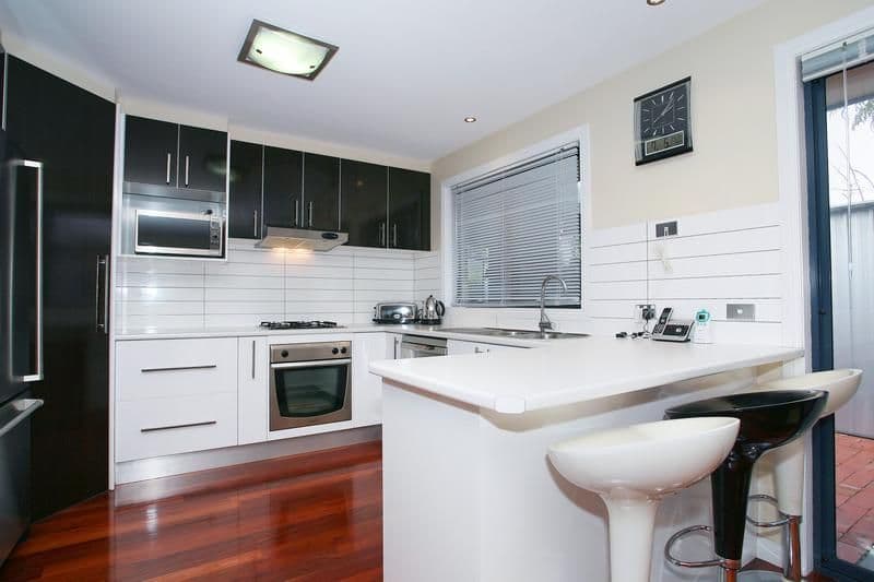 35 Larbert Road, NOBLE PARK VIC 3174, Noble Park - Thumbnail 2