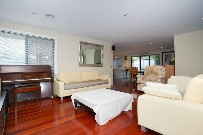 35 Larbert Road, NOBLE PARK VIC 3174, Noble Park - Thumbnail 5