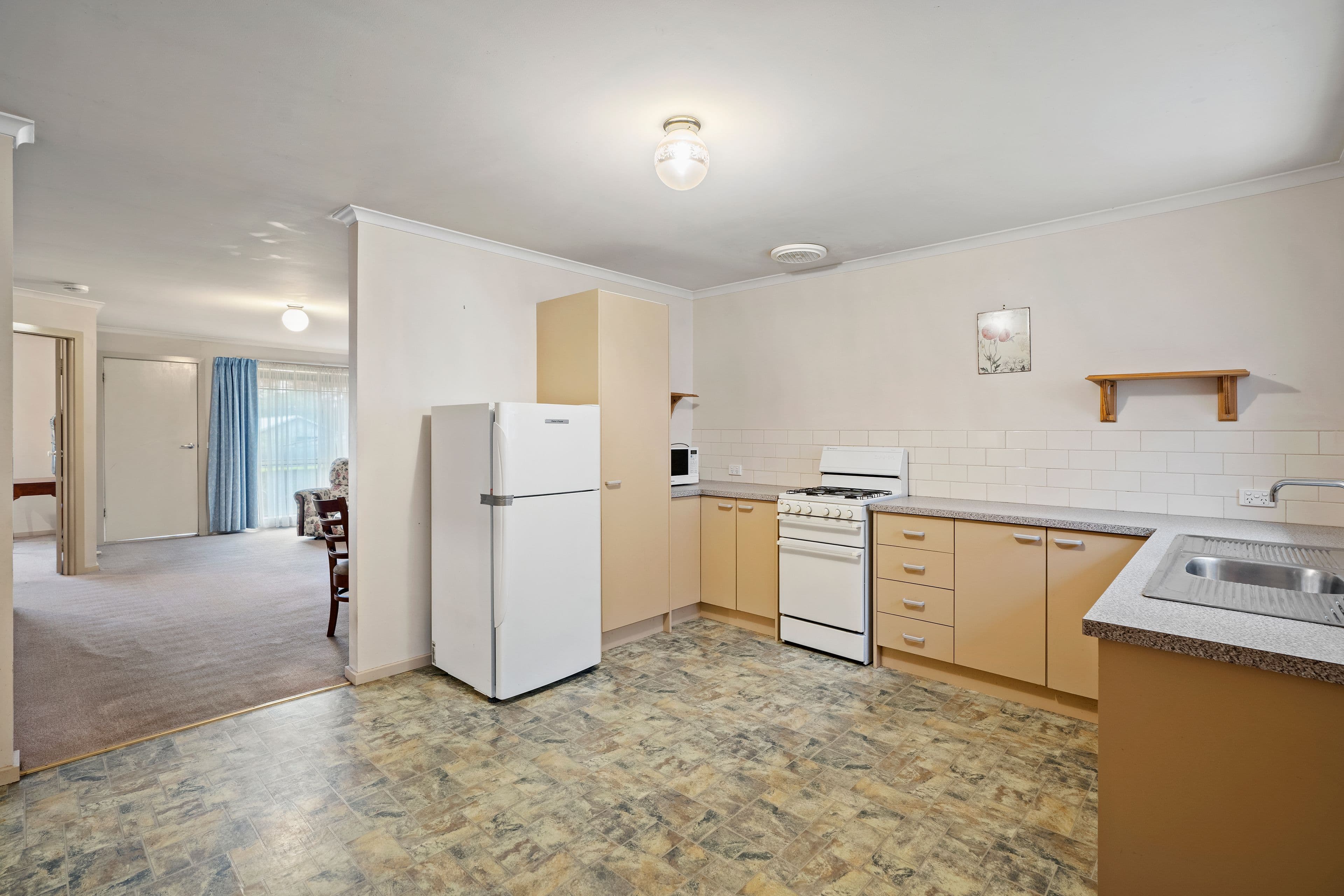 2 Douglas Street, Boronia VIC 3155, Boronia - Thumbnail 6