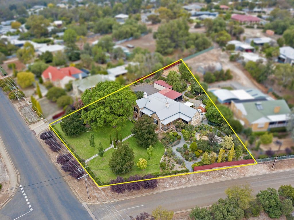 46 Albert Street, Clare SA 5453, Clare - Thumbnail 2