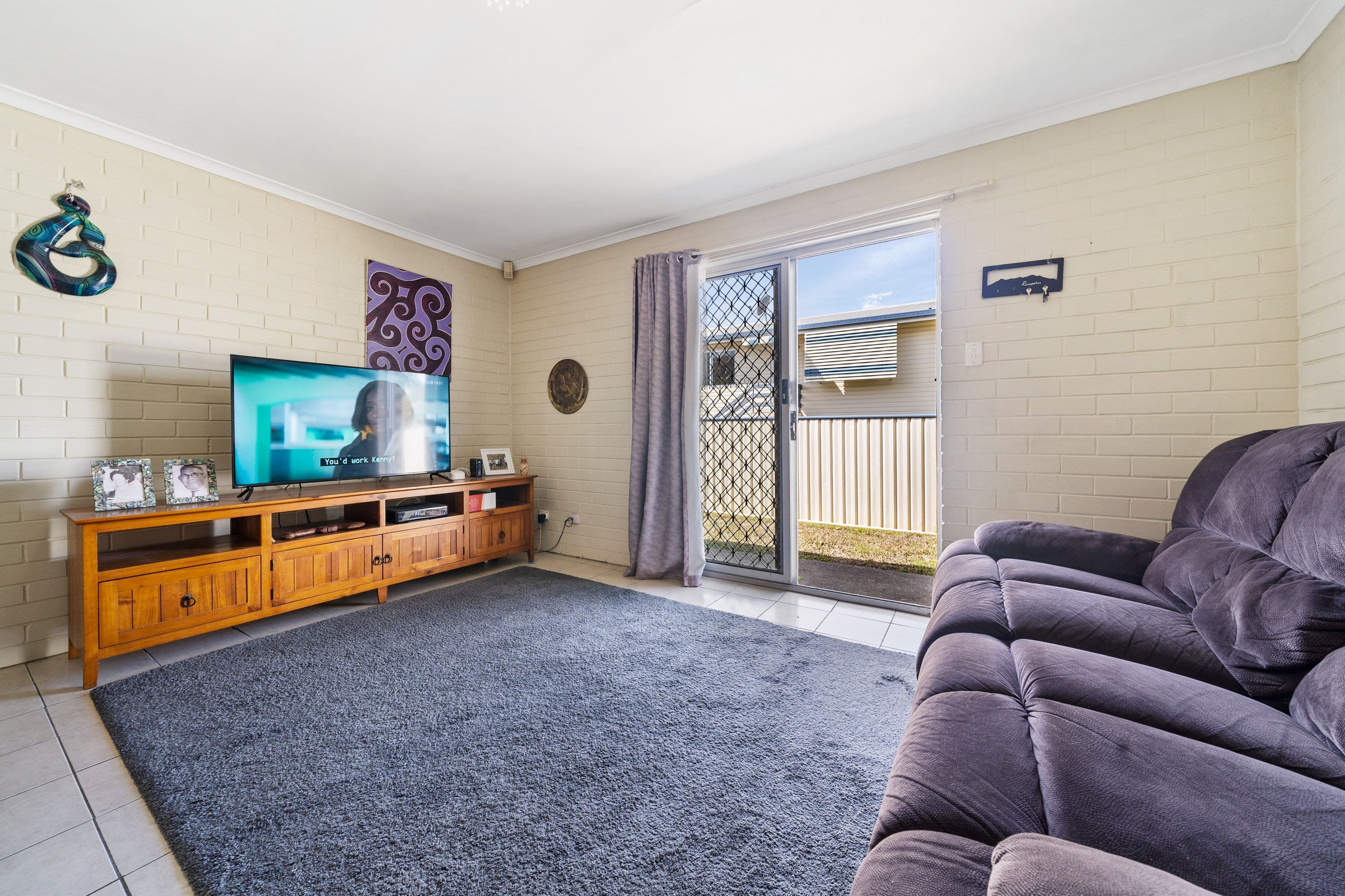 187 Jacaranda Avenue, Kingston QLD 4114, Kingston - Thumbnail 2