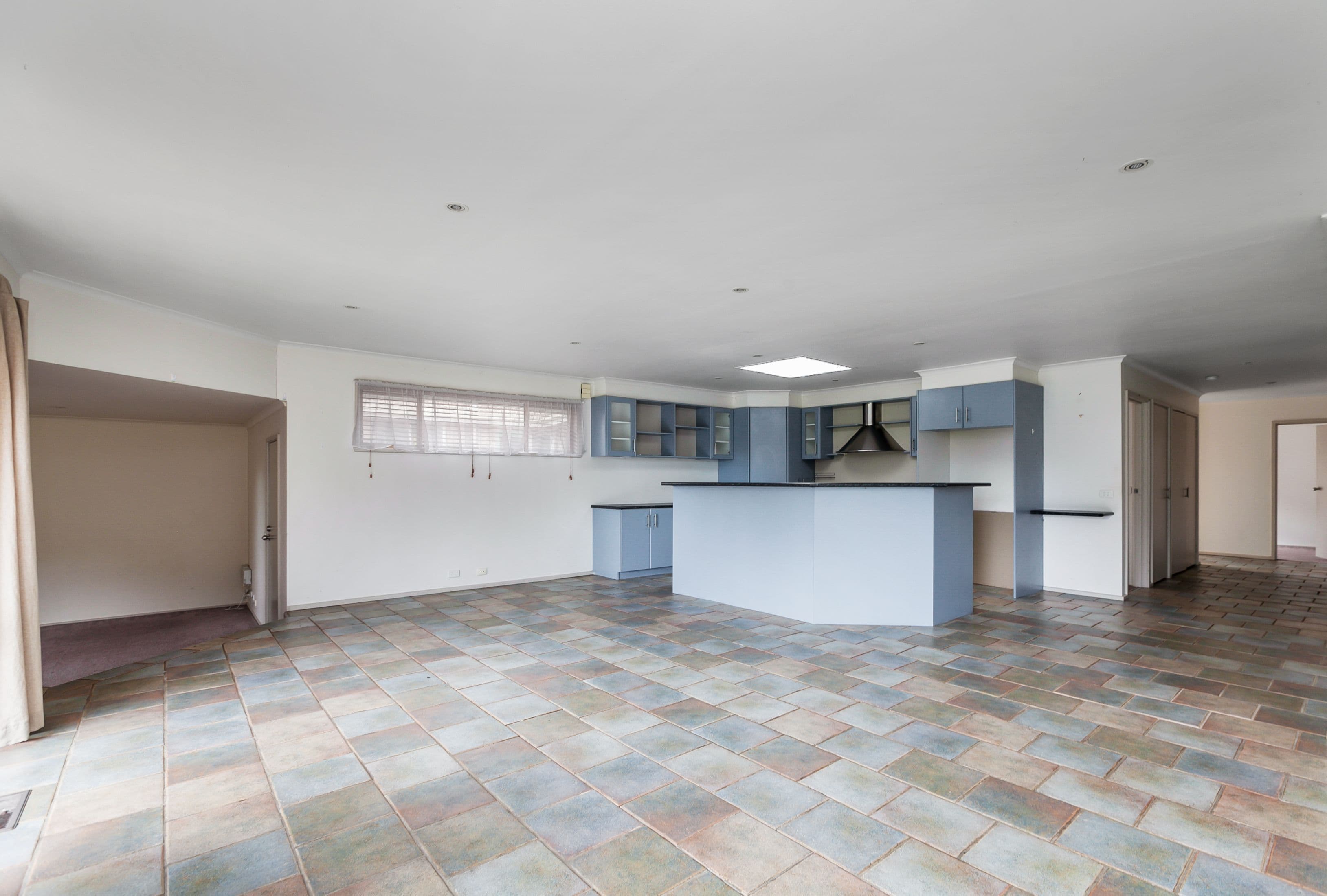 13 Allan Avenue, South Morang VIC 3752, South Morang - Thumbnail 3