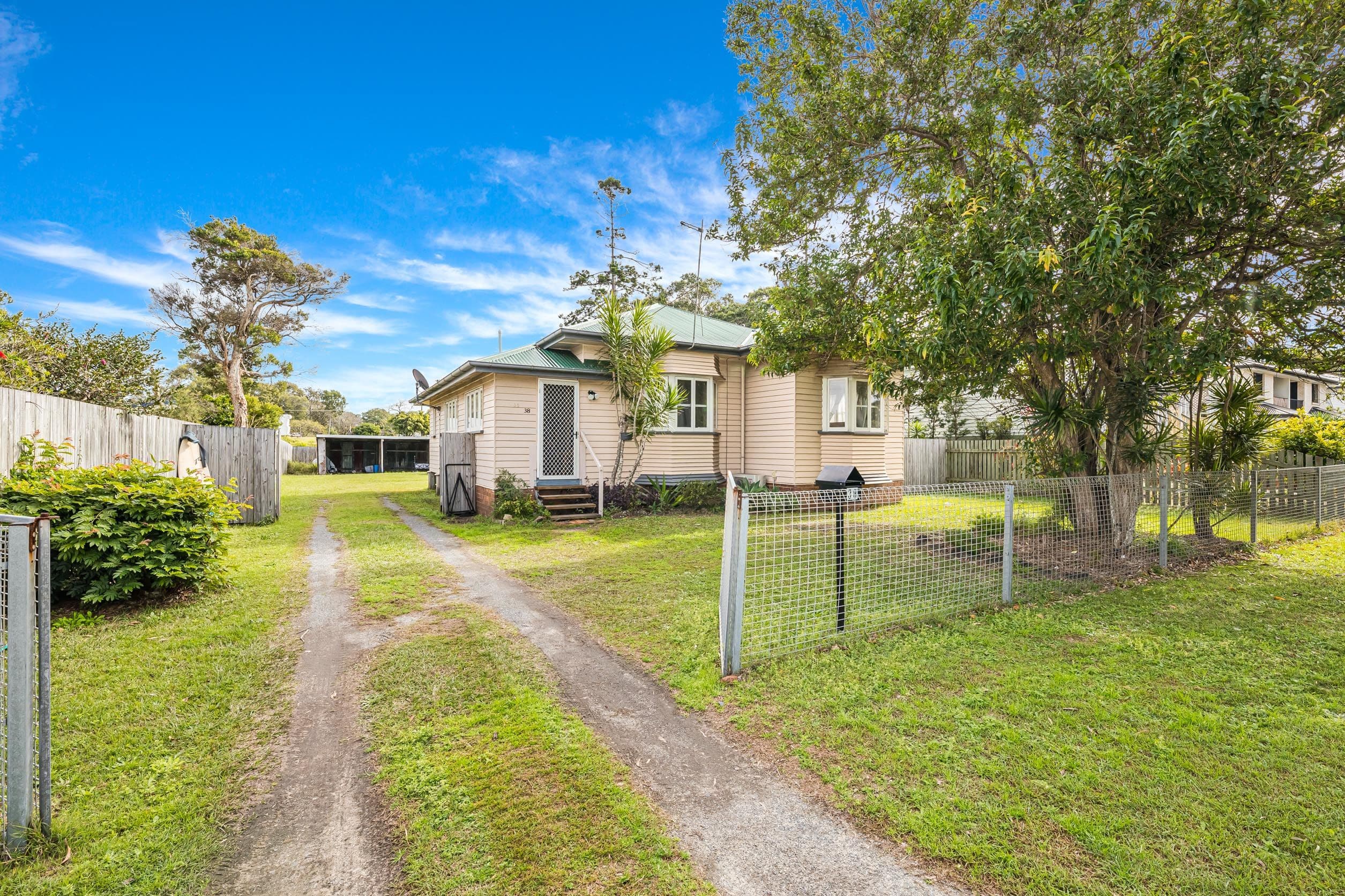 38 Biggs Avenue, Beachmere QLD 4510, Beachmere - Thumbnail 7