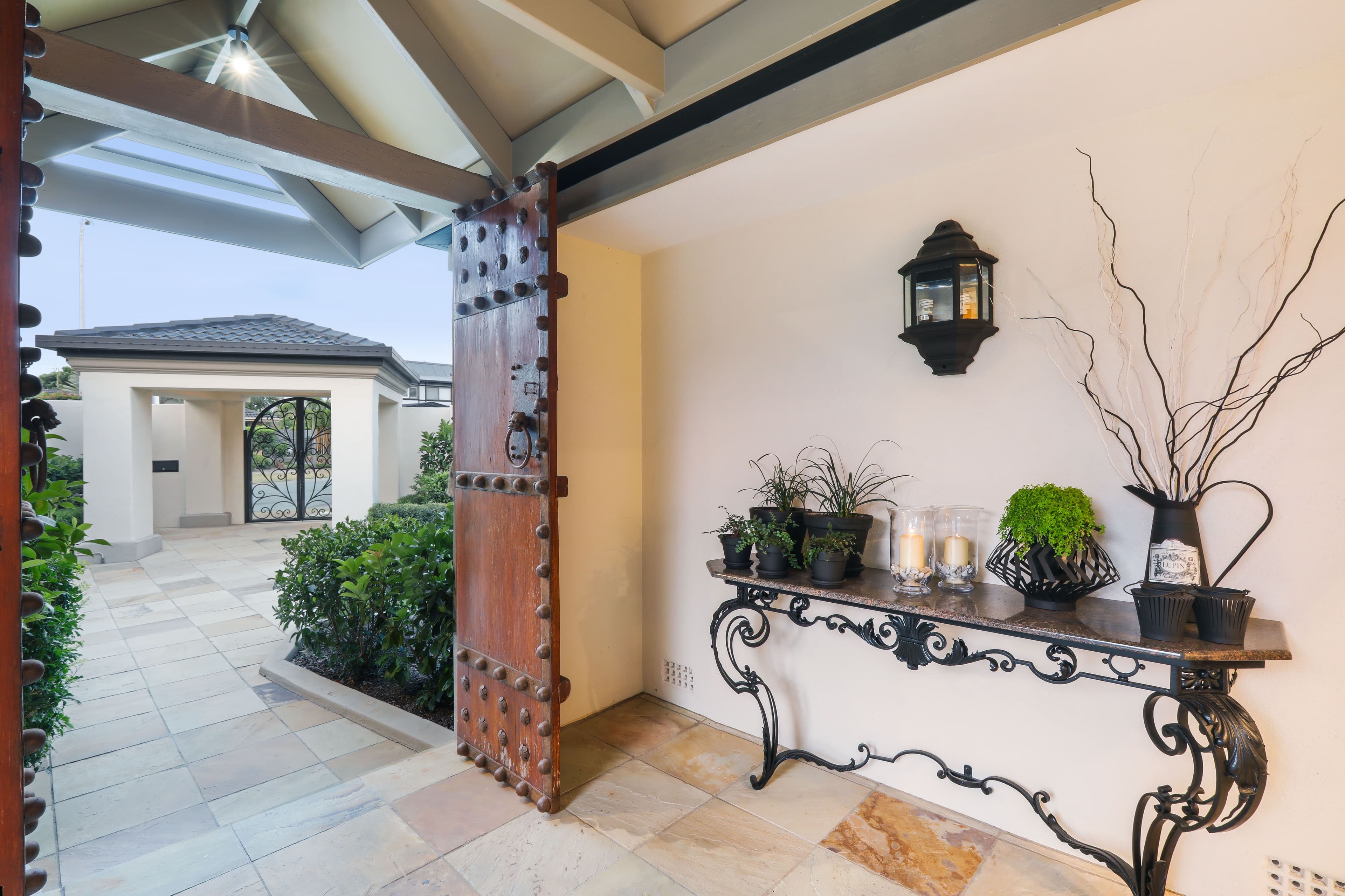 8 Medland Court, Sorrento QLD 4217, Sorrento - Thumbnail 2