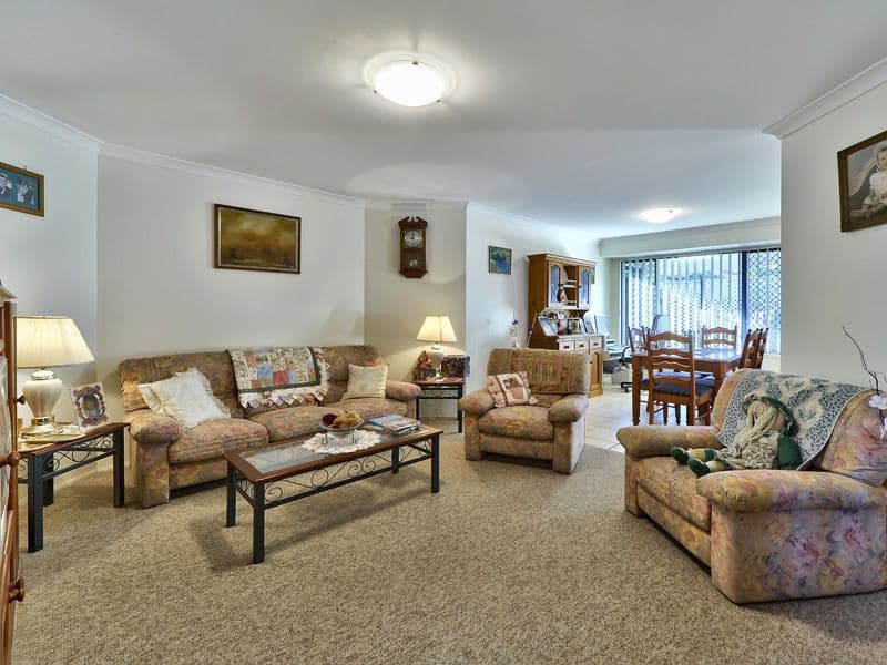 11 Westaway Place, WYNNUM WEST QLD 4178, Wynnum West - Thumbnail 3