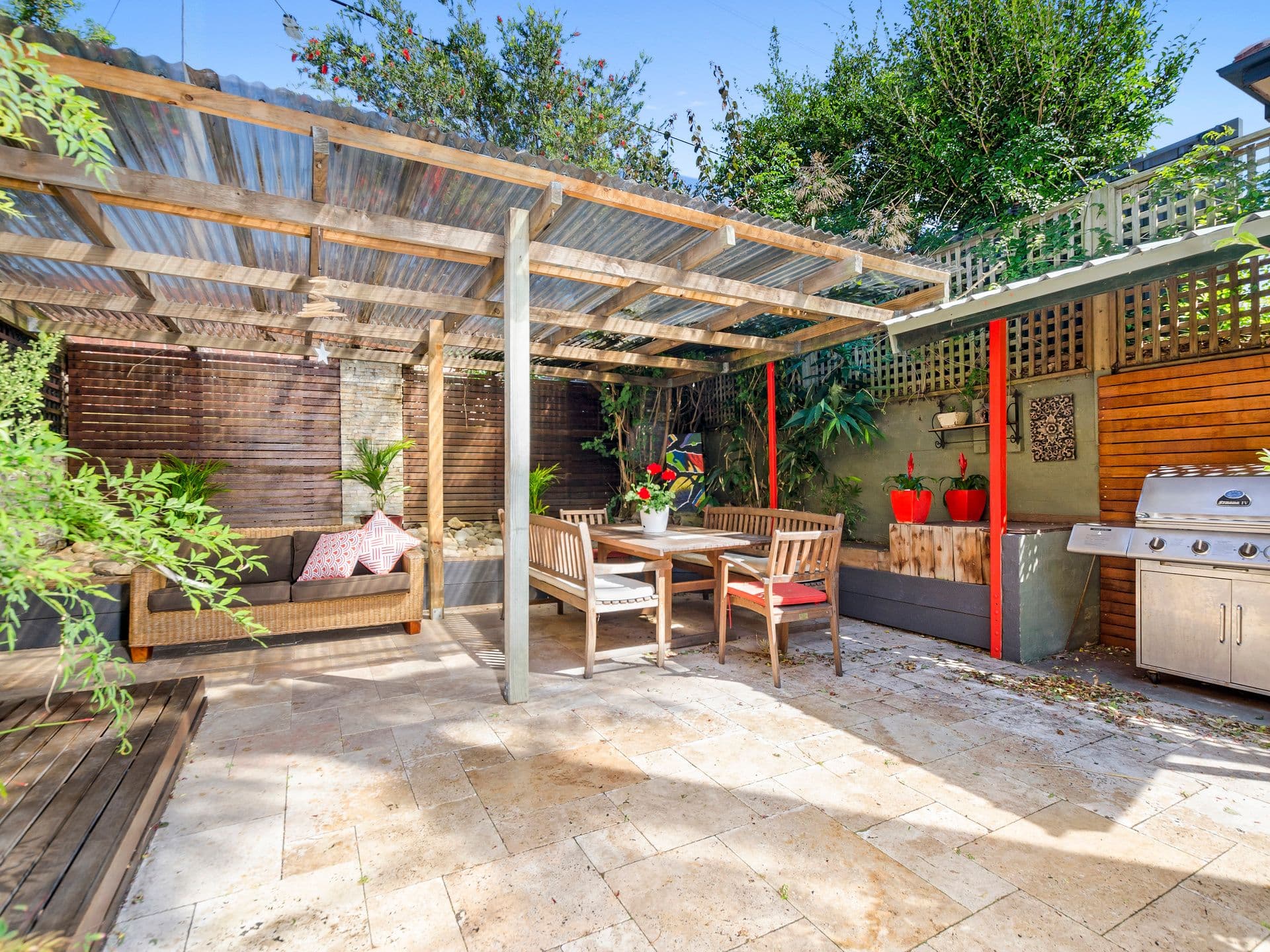 525 Princes Highway, Woonona - Image 1