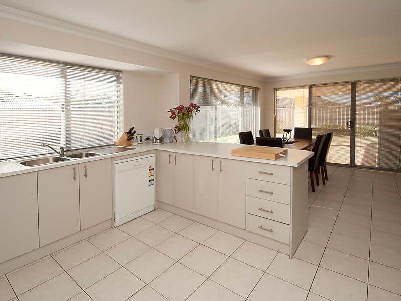 11 Wuraling Pass, WANNANUP WA 6210, Wannanup - Thumbnail 4