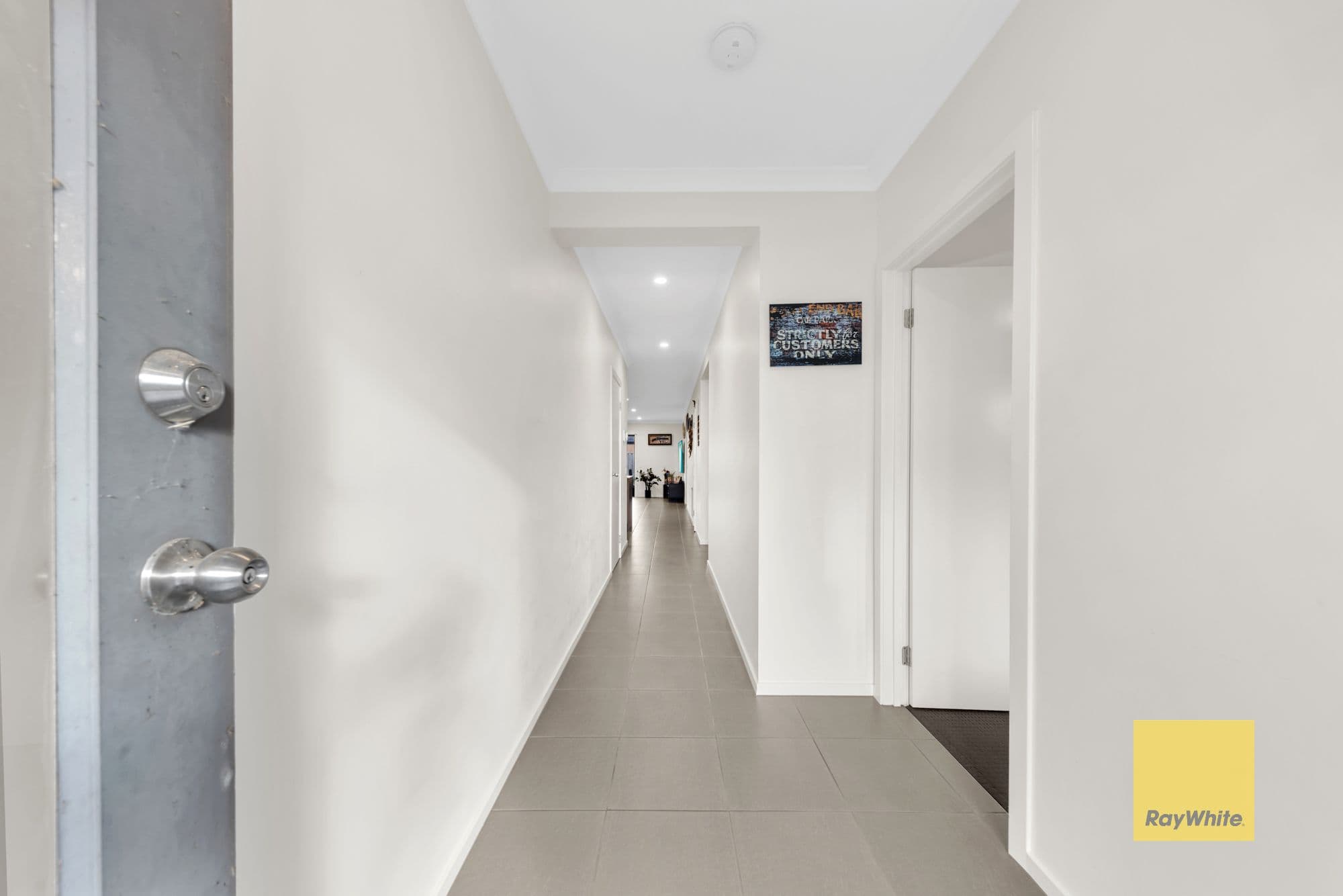 59 Baycrest Drive, Point Cook VIC 3030, Point Cook - Thumbnail 2