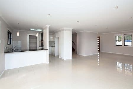 79 Strong Avenue, GRACEVILLE QLD 4075, Graceville - Thumbnail 2
