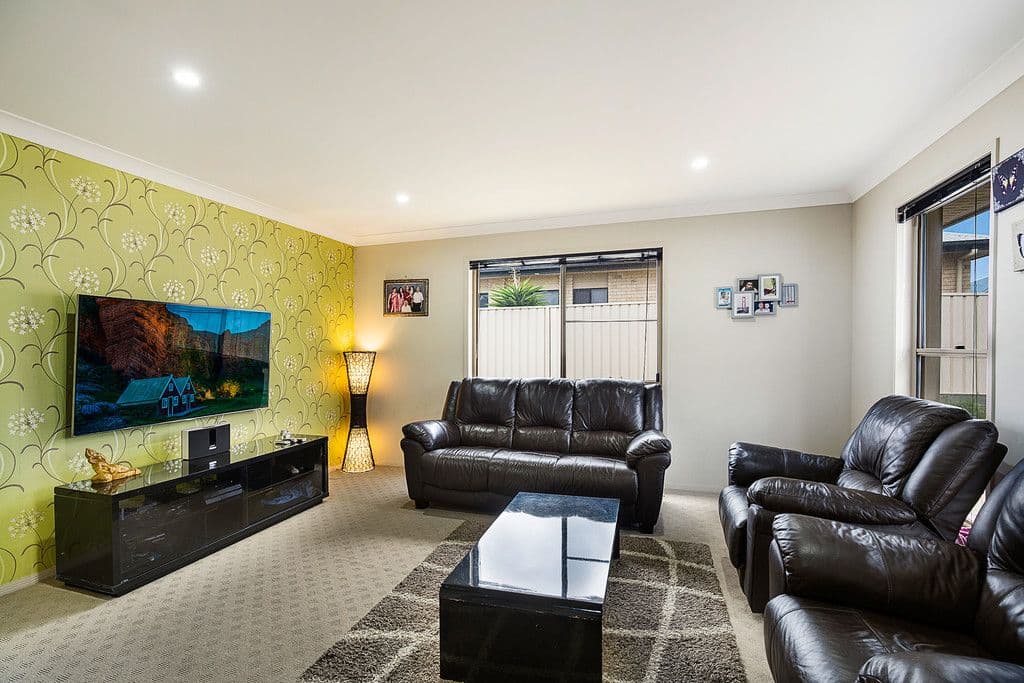 36 Elizabeth Street, Westbrook QLD 4350, Westbrook - Thumbnail 2
