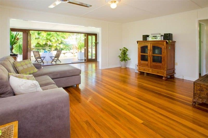 22 Sapphire Street, HOLLAND PARK QLD 4121, Holland Park - Thumbnail 8
