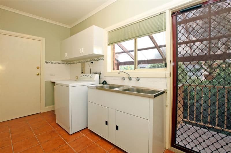 7 Greenstone Place, BUNDOORA VIC 3083, Bundoora - Thumbnail 7